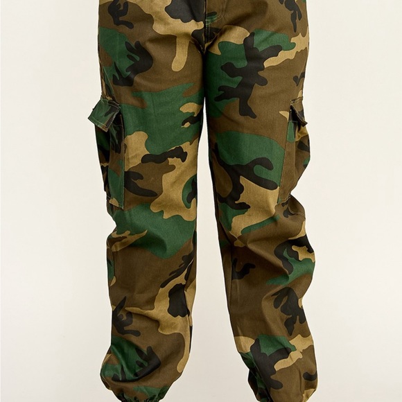#02 Camo Cargo Joggers - Picture 5 of 6